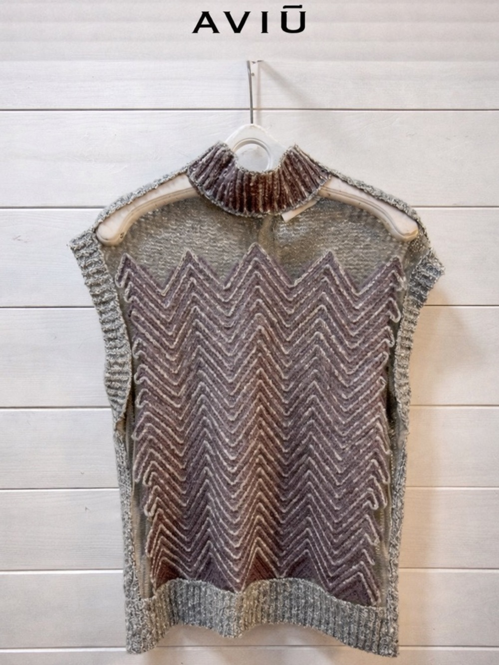 AVIÙ Grey-Brown Metallic Textured Knit Top Size 40